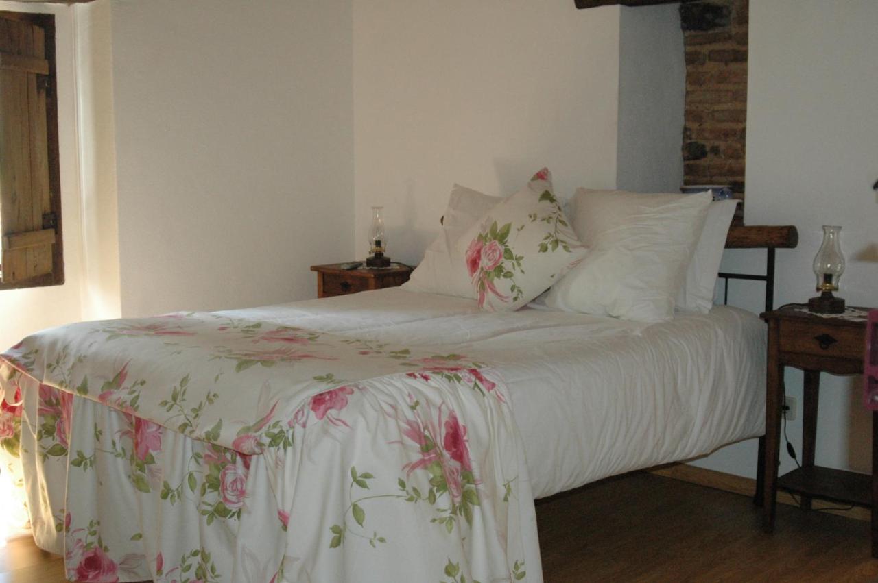Quinta Do Vaqueirinho - Agro-Turismo Villa Marvão Kamer foto