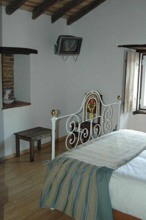 Quinta Do Vaqueirinho - Agro-Turismo Villa Marvão Kamer foto